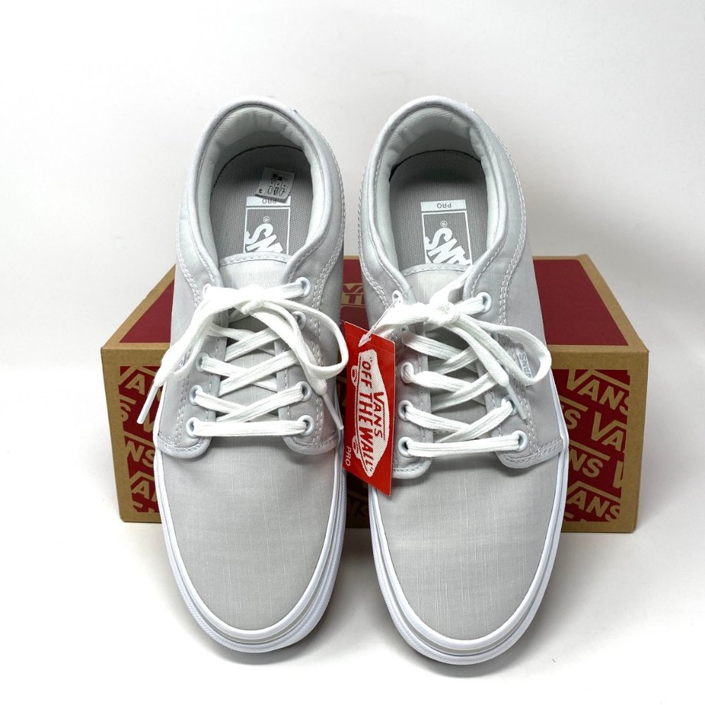 💖MEGA SALE💖 Vans Chukka Low Top Chambray Gray Canvas Sneaker Women VN000NKA2LD - Picture 2 of 11